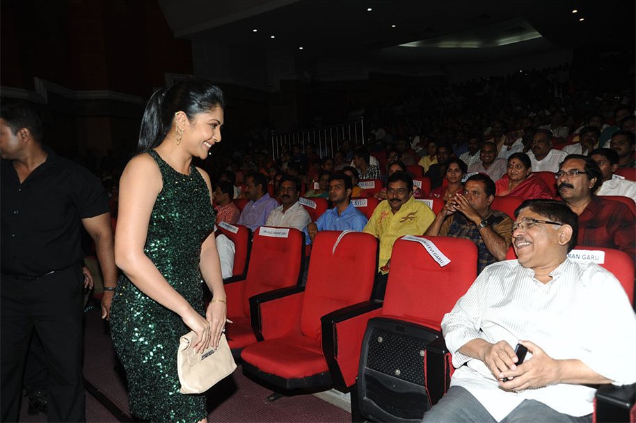 Govindhudu-Andari-Vaadele-Movie-Audio-Launch